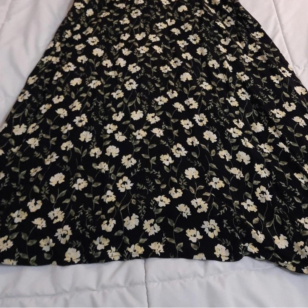 AUW Black and Yellow Floral Midi Dress - Picture 2 of 3